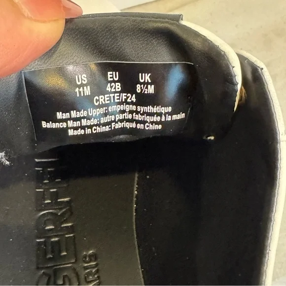 Karl Lagerfeld Women's Paris Crete Flower Sneaker, size 11, NWOT - Picture 6 of 13